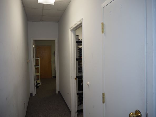 4051 N Saint Peters Pkwy, Saint Peters, MO 63304